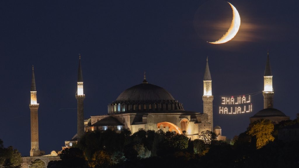 Rahmetin ve bağışlanmanın mevsimi Üç Aylar bu akşam başlıyor