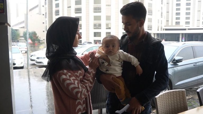 Şanlıurfa’da erkek bebeği nüfusa ‘kız’ olarak kaydettiler