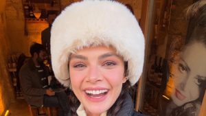 Sinem Ünsal ve Berk Cankat romantizme doymadı