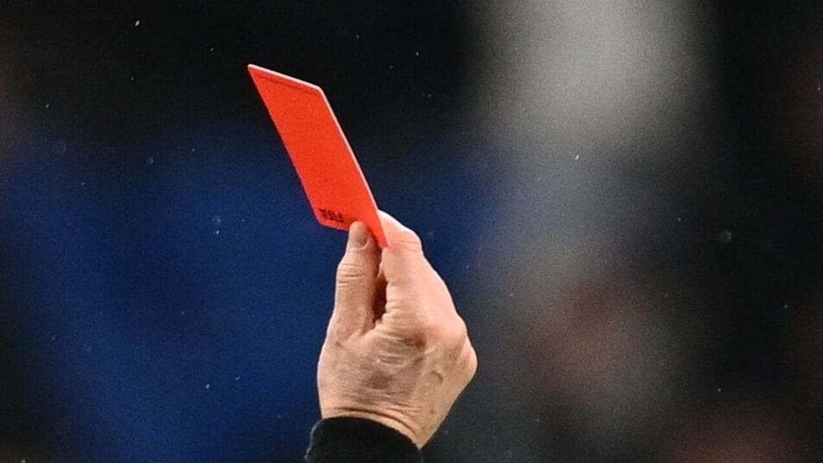 Süper Lig’in ilk devresinde en çok kart gören takımlar belli oldu