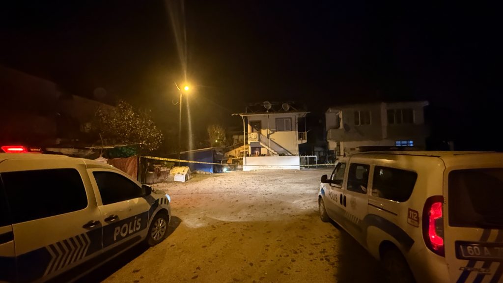 Tokat’ta evinin önünde silahlı saldırıya uğradı: Hayatını kaybetti