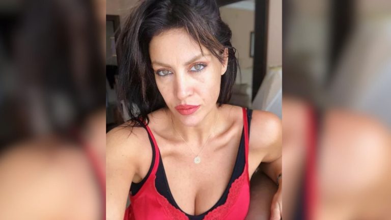 Tuğba Ekinci yeni aşk paylaşımı! Sevgilisiyle dudak dudağa poz verdi