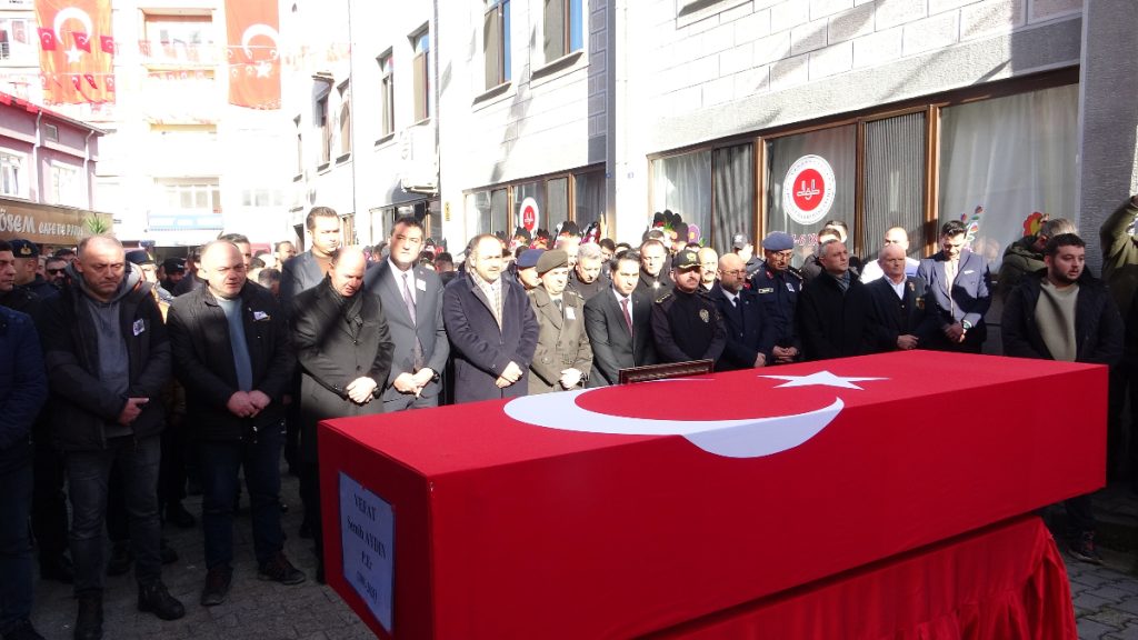 Van’da hayatını kaybeden asker memleketinde son yolculuğuna uğurlandı