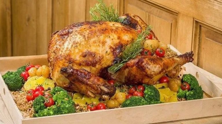 Yılbaşı sofrasında bir dilim yetiyor: İşte Hindi etinin bilinmeyen 3 faydası