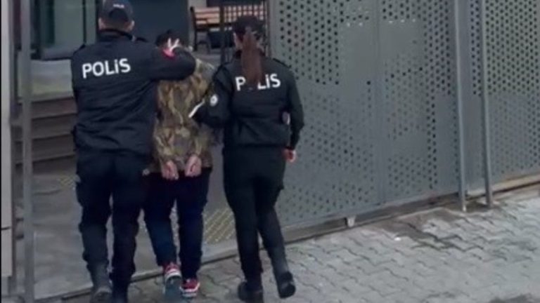 16 ilden kaçan dolandırıcı İzmir’de yakayı ele verdi