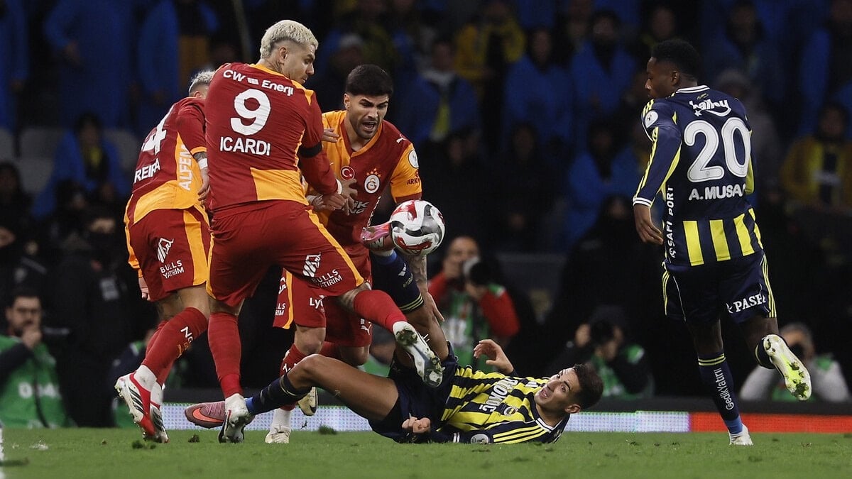 2025’te uluslararası transferlere 13,08 milyar dolar harcanarak rekor kırıldı