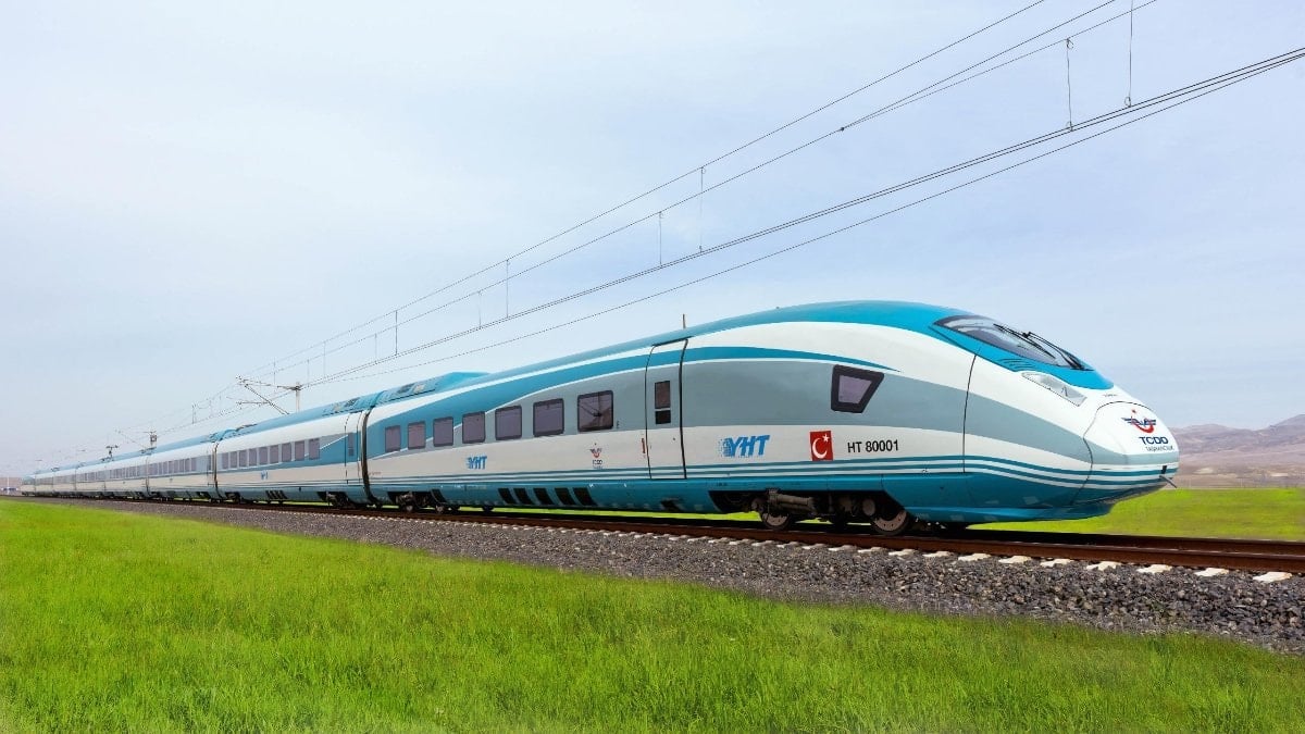 Abdulkadir Uraloğlu’ndan ‘demiryolları’ paylaşımı: Türkiye nüfusunun üç katı yolcu taşındı