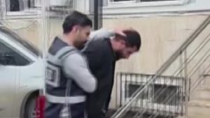 Adana’da boşanma aşamasındaki eşinin evine saldıran şahıs tutuklandı