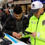 Adana’da gereksiz korna denetiminde ceza yağdı