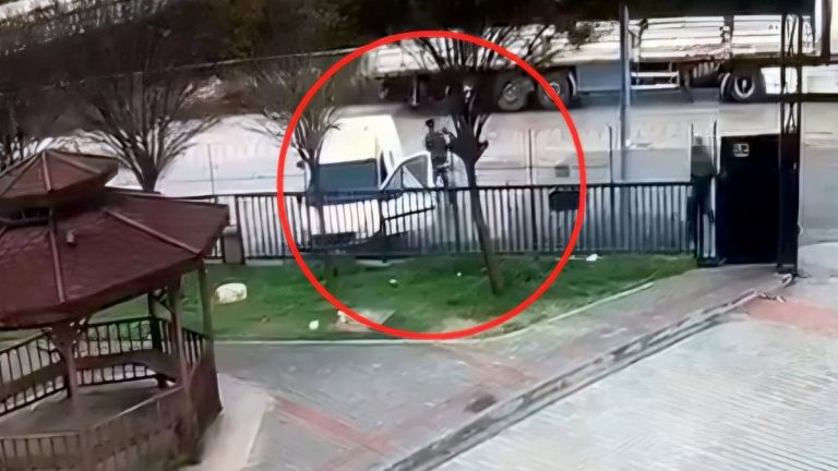 Adana’da husumetlilerin kavgasında kan döküldü