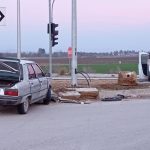Adana’da kaçan otomobilin çarptığı polis aracındaki 3 polis yaralandı