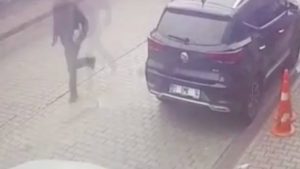 Adana’da öğretmene silahlı saldırı düzenleyen velinin 20 suç kaydı olduğu ortaya çıktı