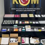 Adana’da ruhsatsız muayenehanede yüzlerce kaçak ilaç ele geçirildi