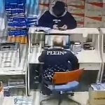 Adana’da sahte kimlikle kargo dolandırıcılığı