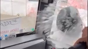 Adana’da: yol verme tartışması kavgaya dönüştü