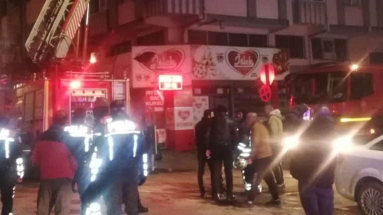 Afyonkarahisar’da korkutan yangın