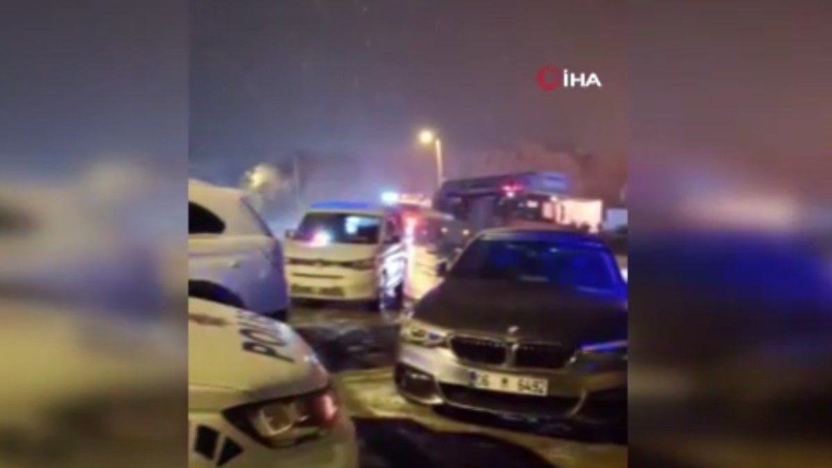 Ankara’da iş yeri yangını korkuttu