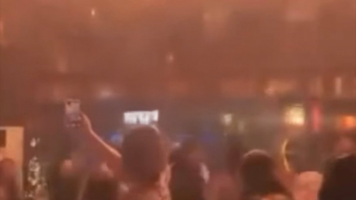 Antalya’da yakılan maytaplar yangına neden oldu