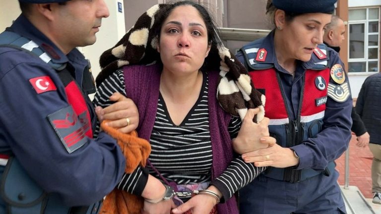 Aydın’dan kocasından sonra kendisi de uyuşturucu ile yakalandı