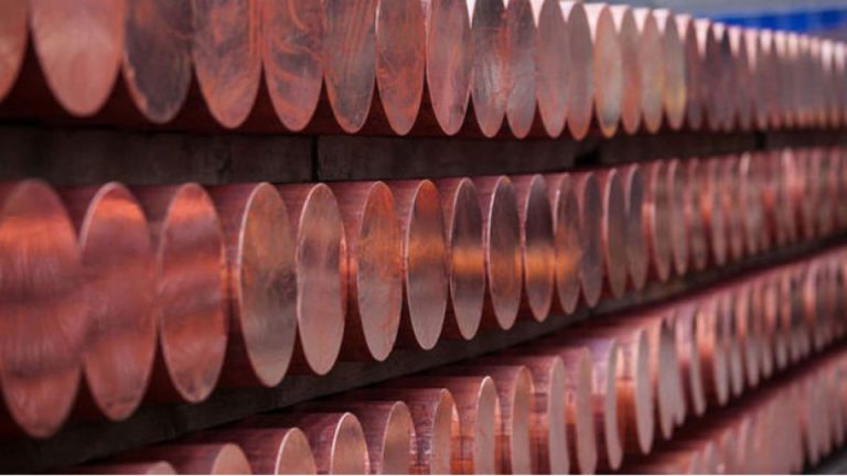 Bakır rekora yakın