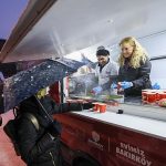 Başkan Ovalıoğlu’ndan Karda Sıcak Çorba İkramı