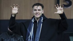 Beşiktaş’ın yeni transferi Kristjan Asllani’nin bilinmeyenleri