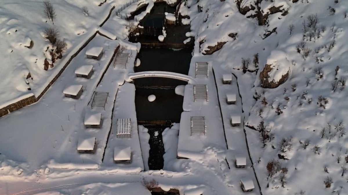 Beyaza bürünen Şırnak’tan seyrine doyulmaz görüntüler