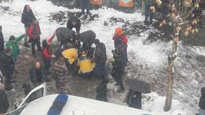 Bingöl’de çatıdan düşen kar kütlesi can aldı