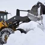 Bitlis’te kar durdu, kapanan yollar tekrar açıldı