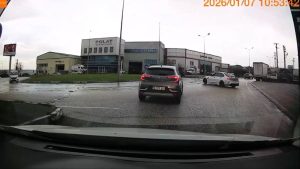 Bursa’da cadde ortasında drift attı: Sürücüye 58 bin TL para cezası kesildi