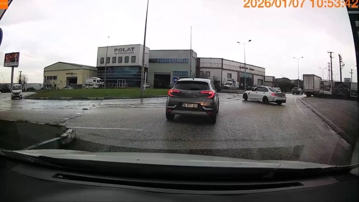 Bursa’da cadde ortasında drift attı: Sürücüye 58 bin TL para cezası kesildi