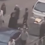 Bursa’da yol ortasında kavga kamerada