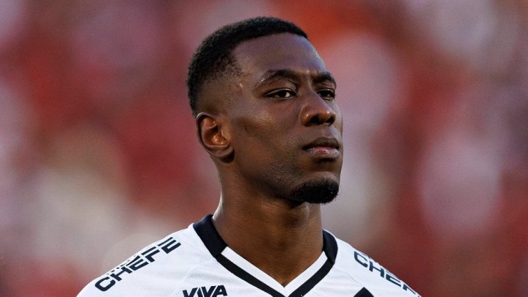 Carlos Cuesta, Vasco da Gama’da kaldı