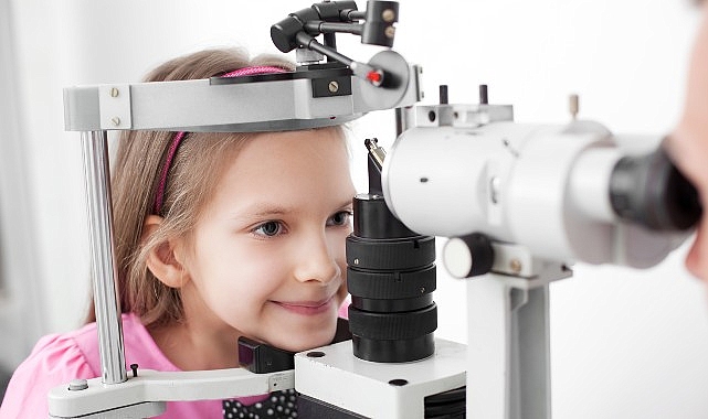 Çocuklarda Göz Ovalama Masum Olmayabilir