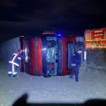 Çorum’da başıboş köpeğe çarpmamak için yaptığı manevra tırı devirdi