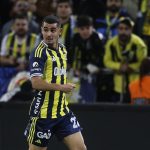 Derbide sakatlanan Levent Mercan 4-6 hafta sahalardan uzak kalacak