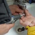 Diyarbakır’da parmağı metal paraya sıkışan çocuğa itfaiye yetişti