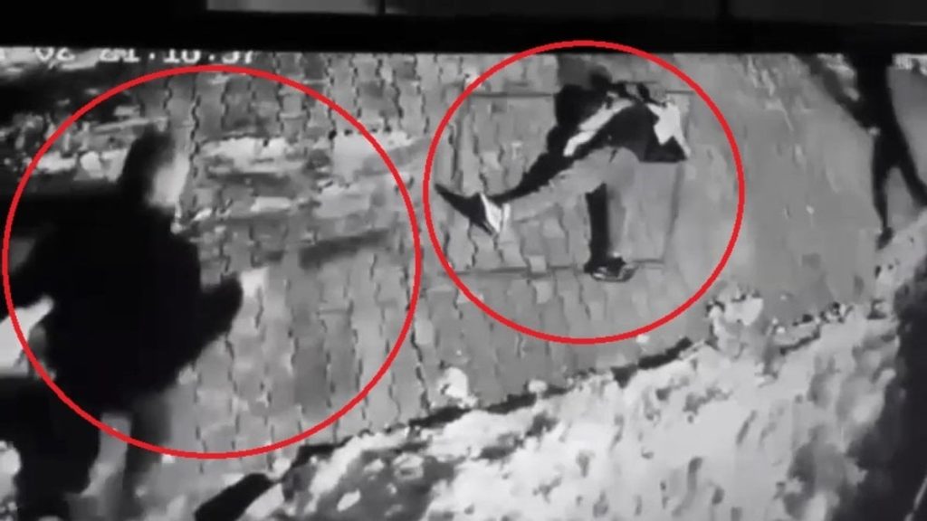 Diyarbakır’da site bahçesindeki pompalı tüfekli cinayetin görüntüleri ortaya çıktı