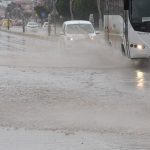 Edirne’de sağanak yağış hayatı olumsuz etkiledi