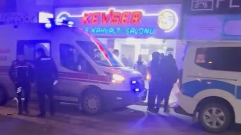 Elazığ’da bıçaklı kavgada 1 kişi yaralandı