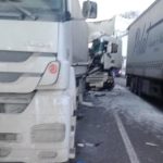 Erzurum’da feci kaza: Tamir ettiği araç içerisinde sıkıştı