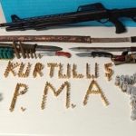 Eskişehir’de çarptığı vatandaşı tehdit eden şahsın iş yerinden cephanelik çıktı