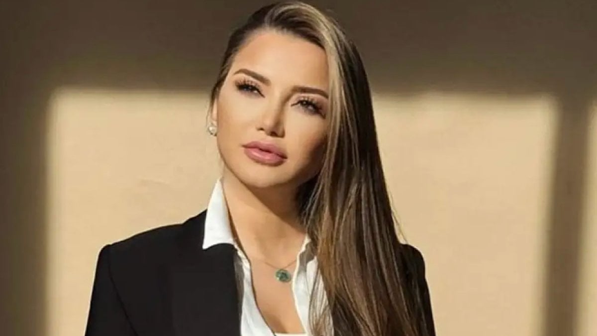 Esra Ezmeci’ye ‘klinik psikolog’ unvanı nedeniyle ceza: Yalan haberlere dava açacağım