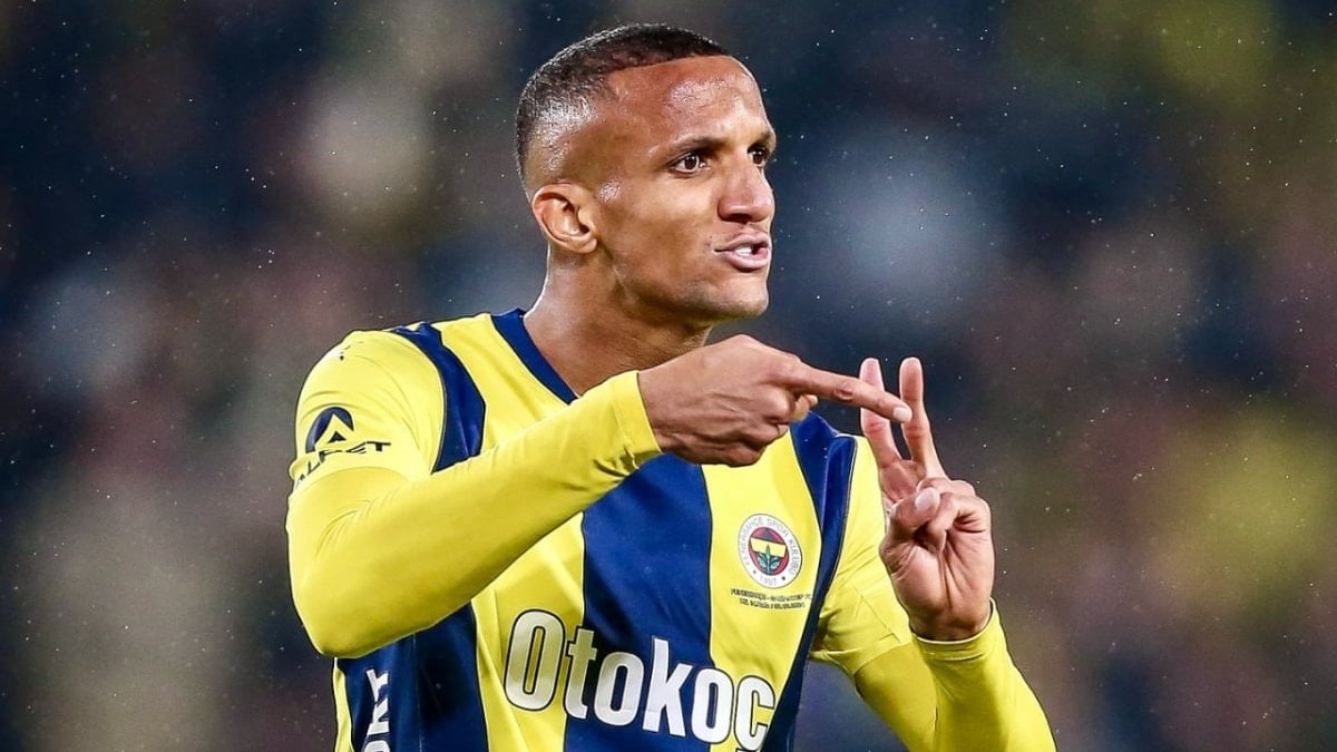 Fenerbahçe ayrılığı TFF’ye bildirdi: Rodrigo Becao…