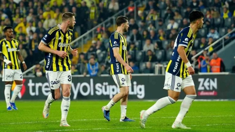 Fenerbahçe son dönemde iç sahada kazanmakta zorlanıyor
