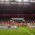 Galatasaray tribünlerinden yönetime tepki!