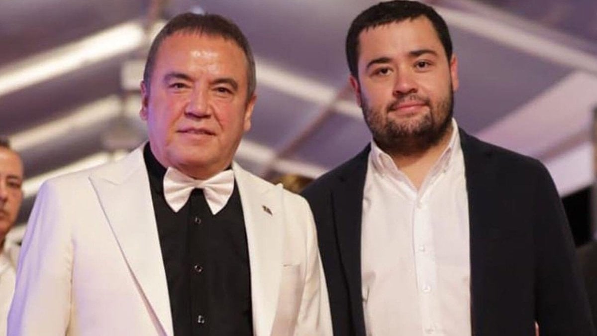 Gökhan Böcek’in otomobil, lüks saat hediye ettiği eski sevgili iddianamede