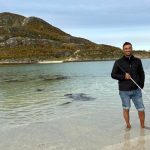 Görme engelli öğretim üyesi beyaz bastonuyla 60 ülke gezdi