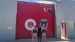 Hatay’da 34 yıl hapis cezası ile aranan şahıs yakalandı