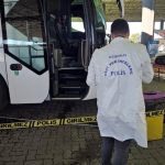 Hatay’da dikkatsizlik kaza getirdi: Yanlış vitese alınan otobüs, yedek şoför ile muavine çarptı